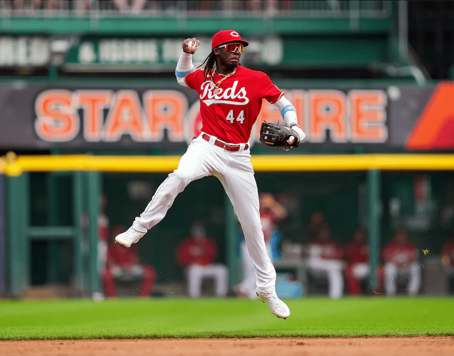 Elly De La Cruz Cincinnati Reds T-Shirt - INVAIN