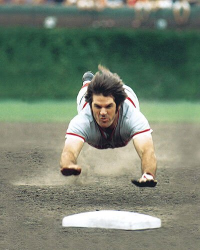 Pete Rose Charlie Hustle Cincinnati Reds T-Shirt - INVAIN